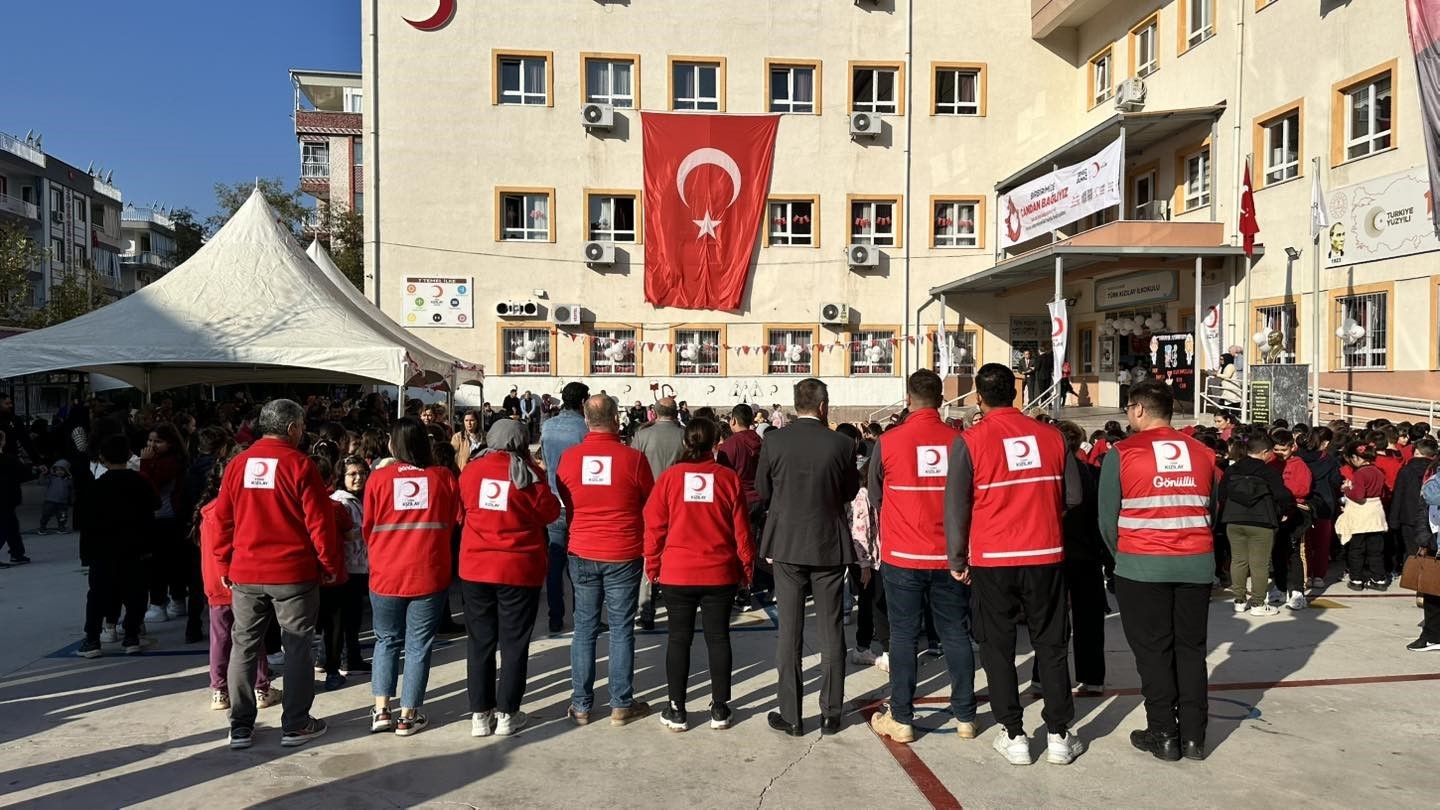 Manisa’da, Kızılay Haftası kutlandı
