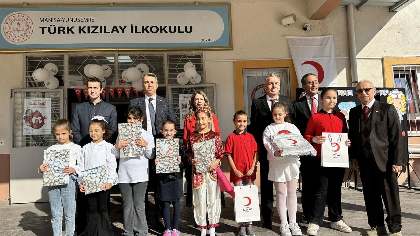 Manisa’da, Kızılay Haftası kutlandı
