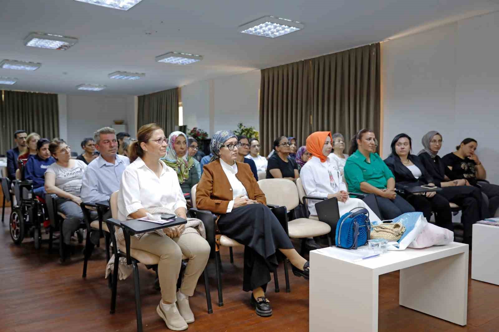 Alanya Belediyesi’nden kanser tarama semineri
