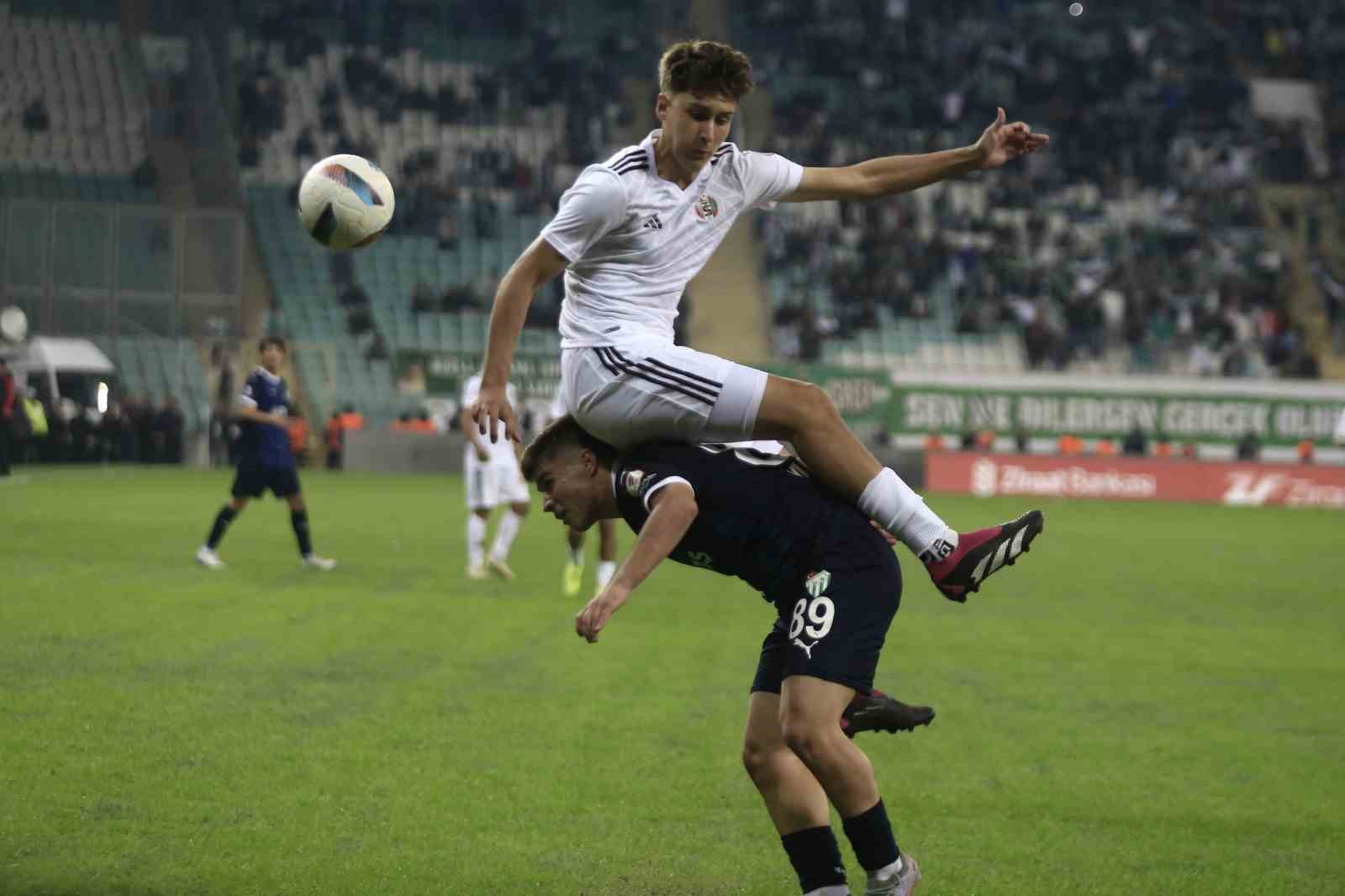 Ziraat Türkiye Kupası: Bursaspor: 3 - Turgutluspor: 1
