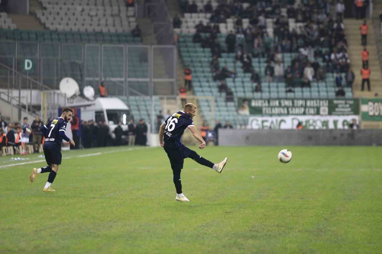 Ziraat Türkiye Kupası: Bursaspor: 3 - Turgutluspor: 1
