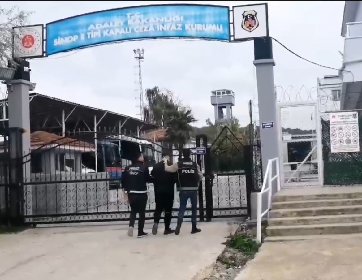 Sinop’ta uyuşturucu hapla yakalanan 1 kişi tutuklandı
