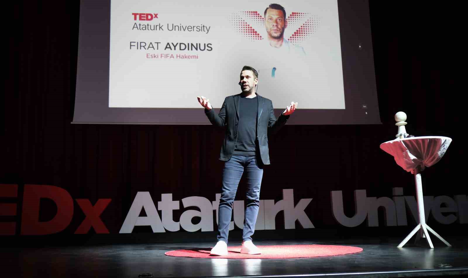 TEDx etkinlikleri, katılımcıların ilham verici konuşmalarıyla sona erdi
