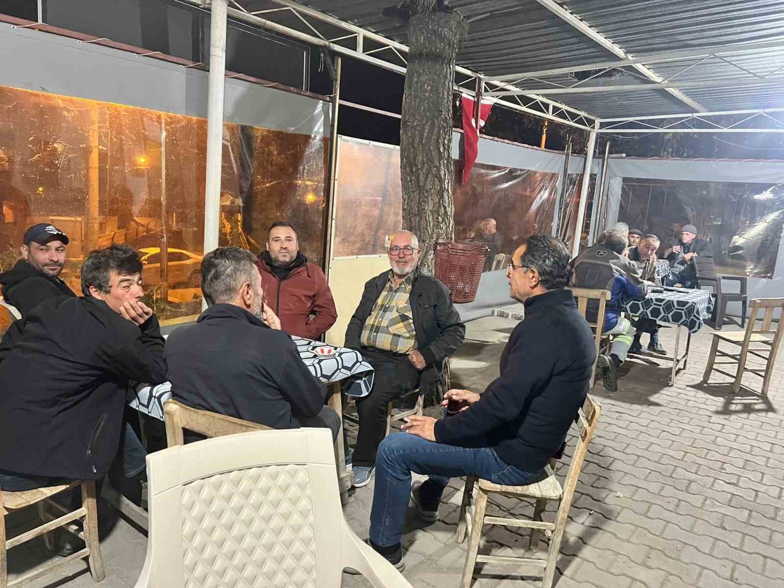 Efeler’de gece eğitimleri devam ediyor
