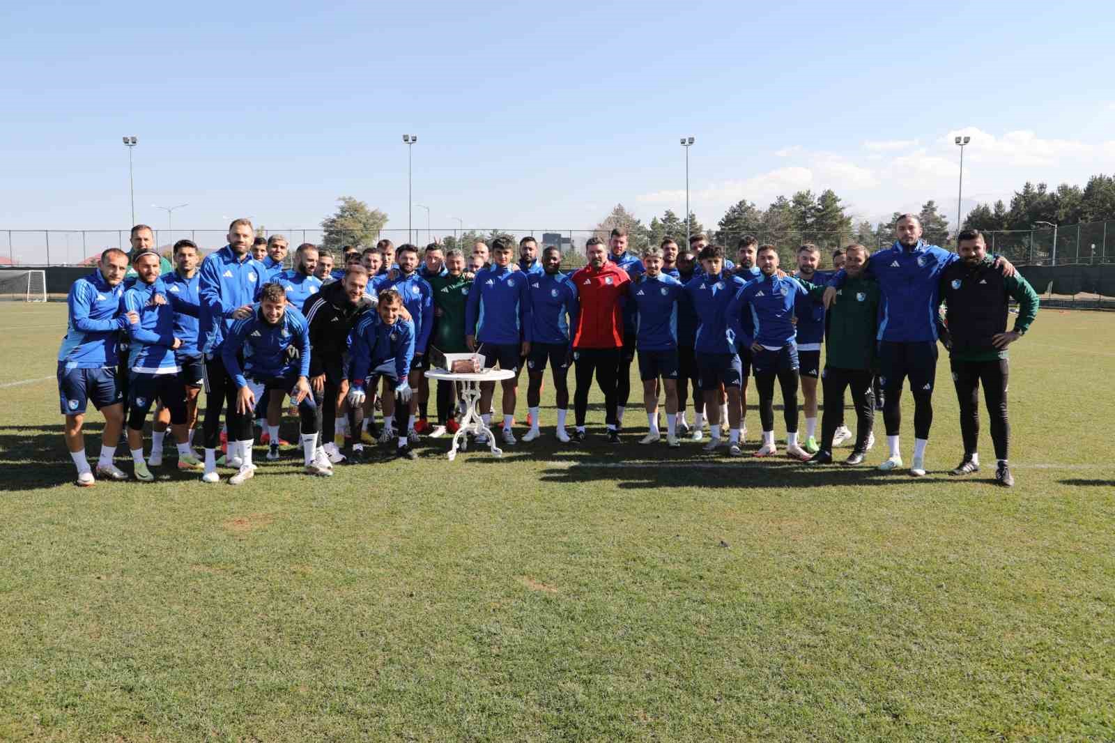 Lider Erzurumspor’da Amedspor mesaisi
