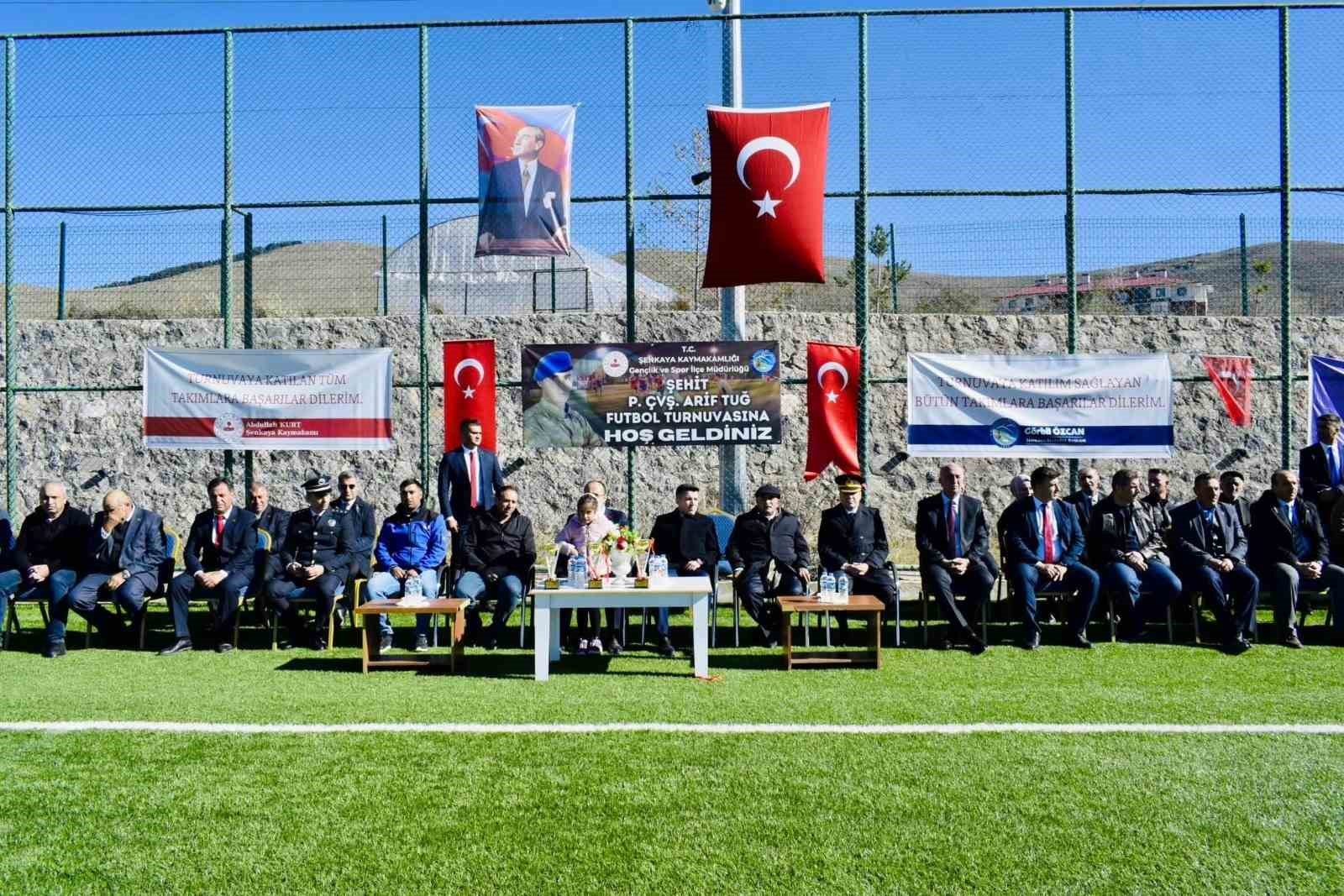 Şehit Piyade Çavuş Tuğ adına futbol turnuvası
