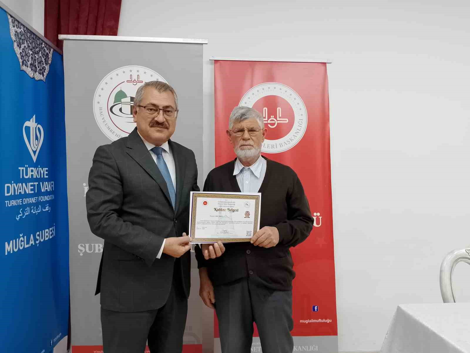 Muğla İl Müftülüğü’nden umre semineri
