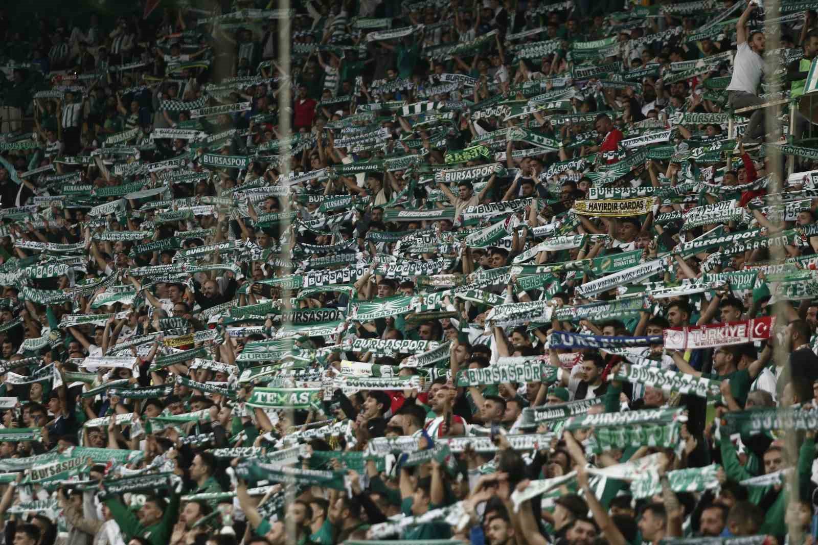 Bursaspor’dan 10 maç sonra bir ilk
