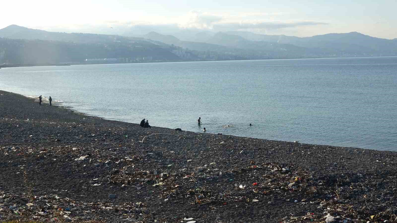 Trabzon’dan Antalya’yı aratmayan görüntüler
