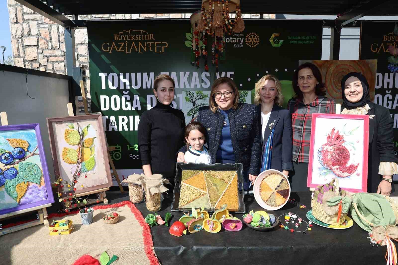 Büyükşehir’in Tohum Takas ve Doğa Dostu Tarım Etkinliği başladı
