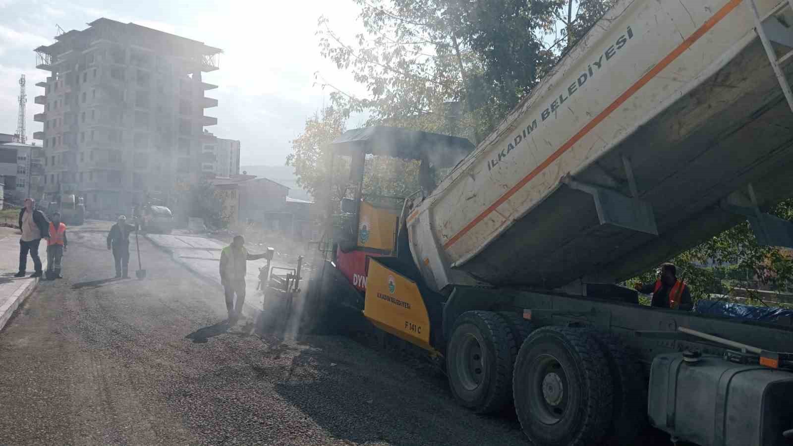 İlkadım’ın yolları kışa hazırlanıyor
