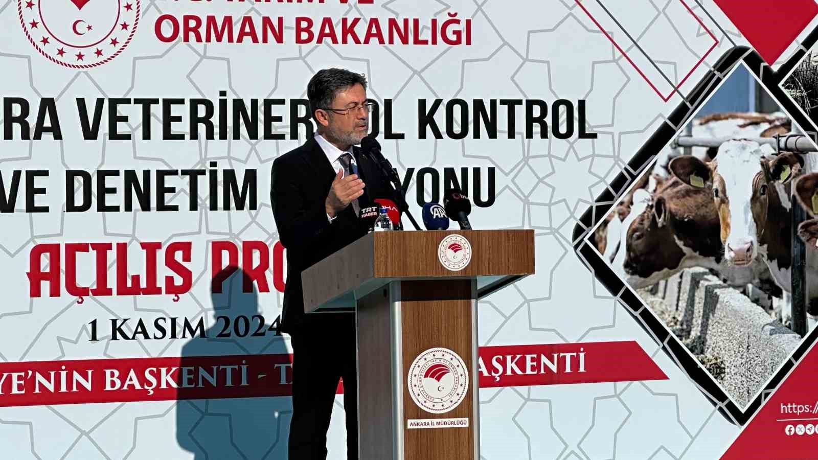 Bakan Yumaklı: “Amacımız hayvan hastalıklarının Türkiye’nin farklı noktalarına taşınmasının engellenmesi”
