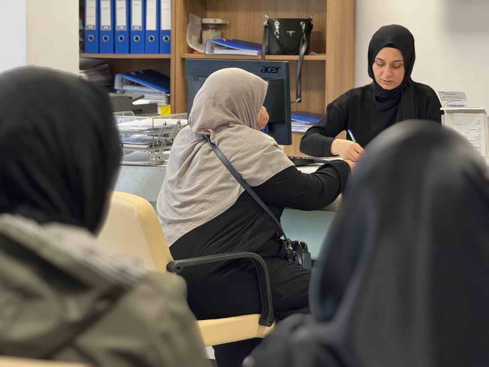 Kanserde erken teşhisin önemine dikkat çektiler
