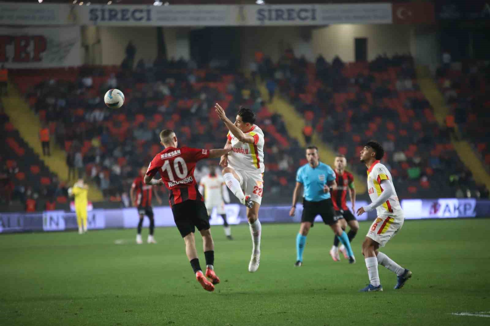 Trendyol Süper Lig: Gaziantep FK: 2 - Göztepe: 1 (Maç sonucu)
