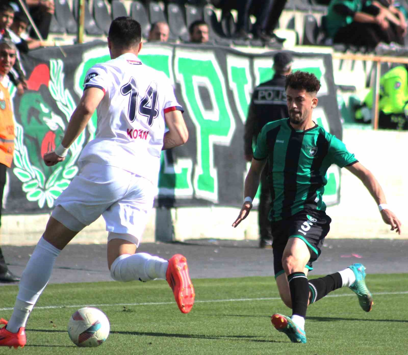 Denizlispor evinde farklı kaybetti
