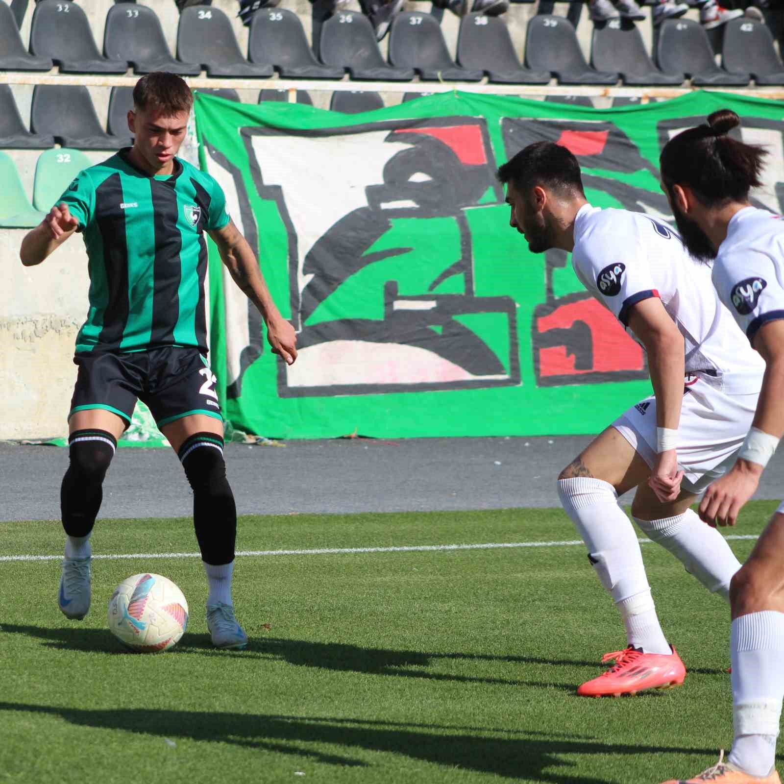 Denizlispor evinde farklı kaybetti
