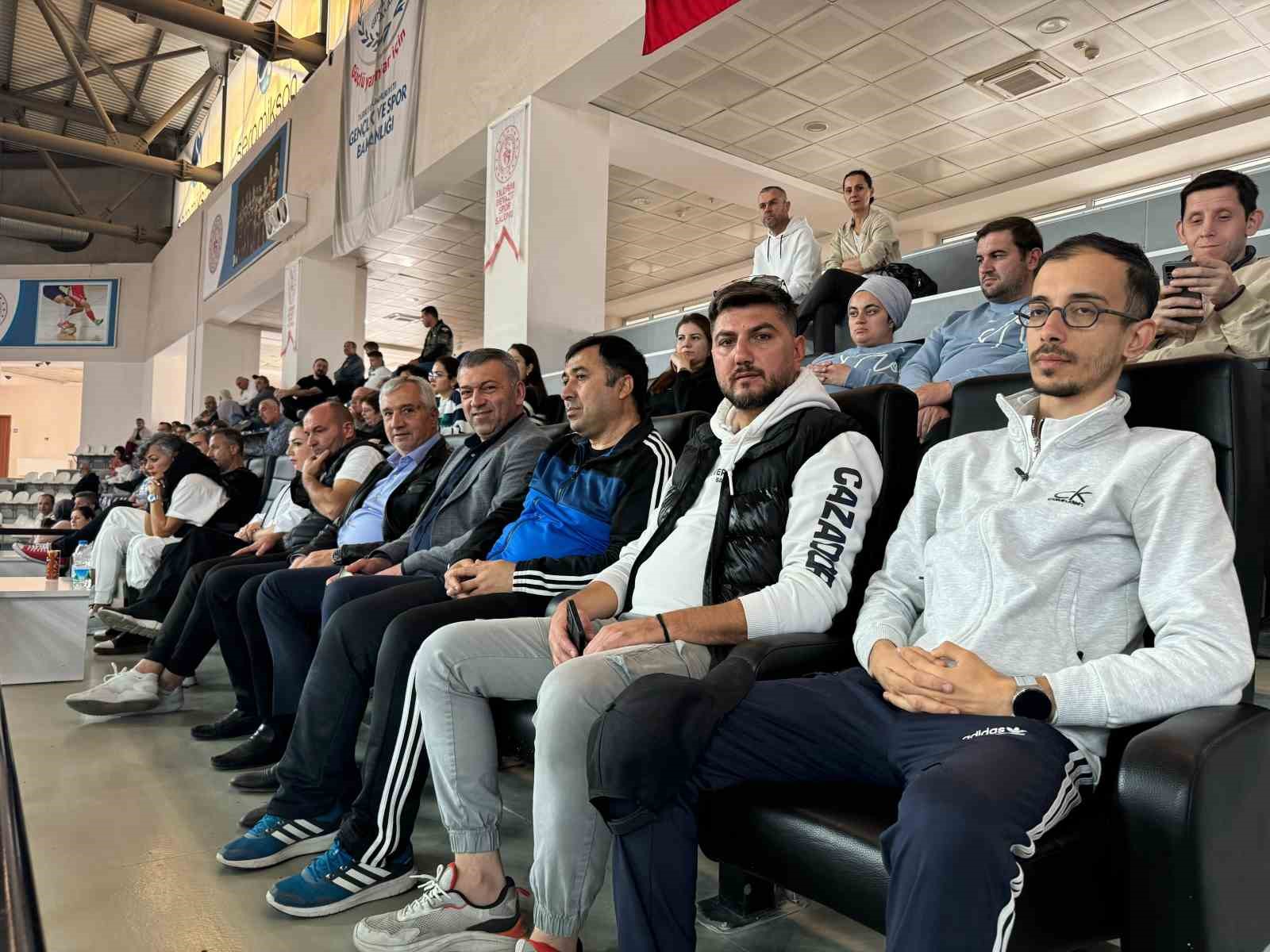 Turgutlu Belediyespor’dan filede net galibiyet
