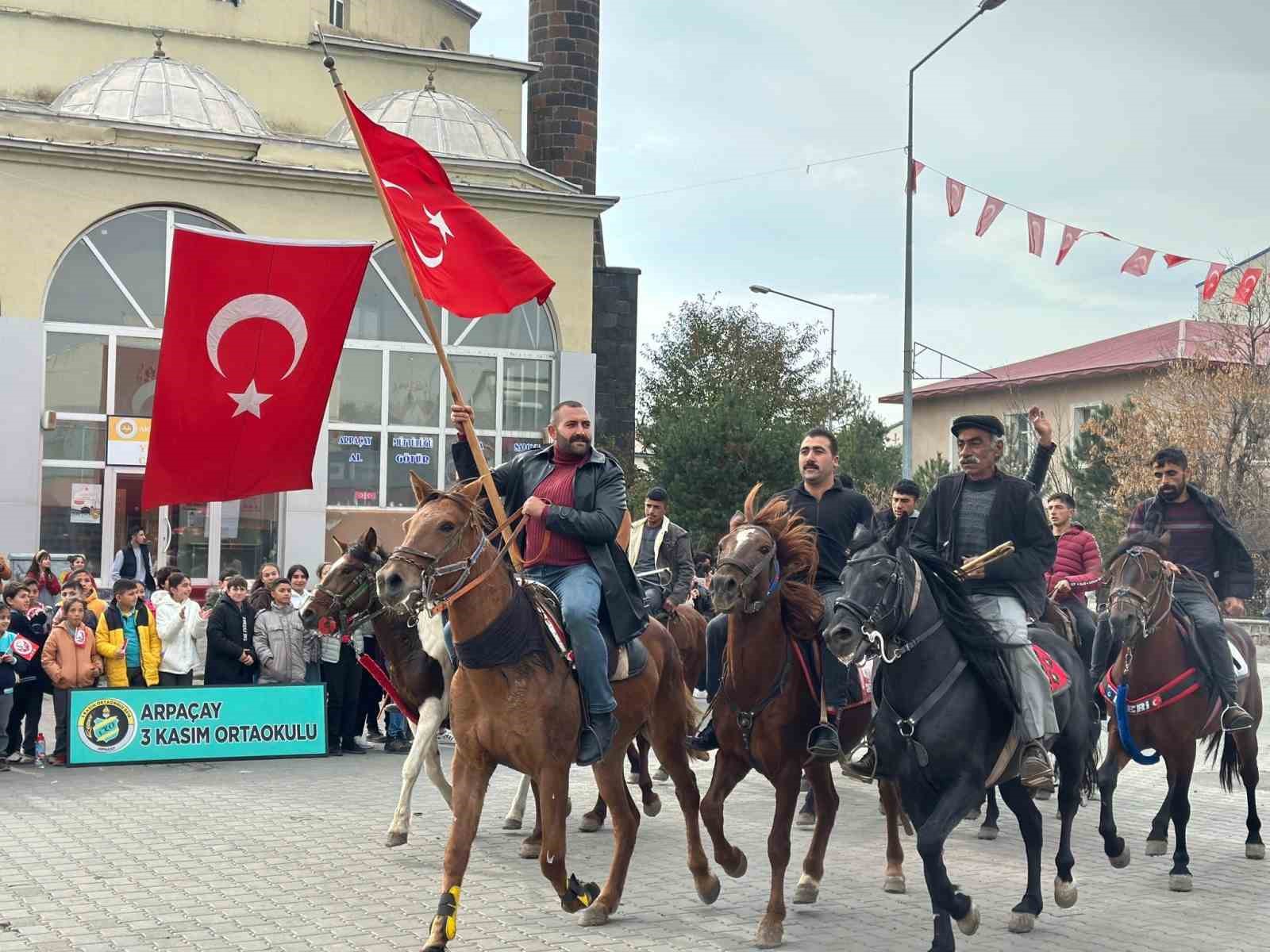 Arpaçay’ın kurtuluşunun 104. yılı törenlerle kutlandı
