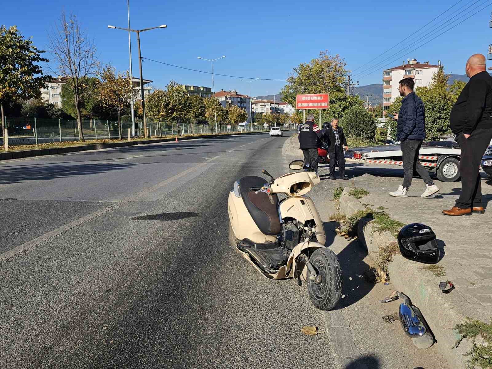 Motosikletler çarpıştı: 2 yaralı
