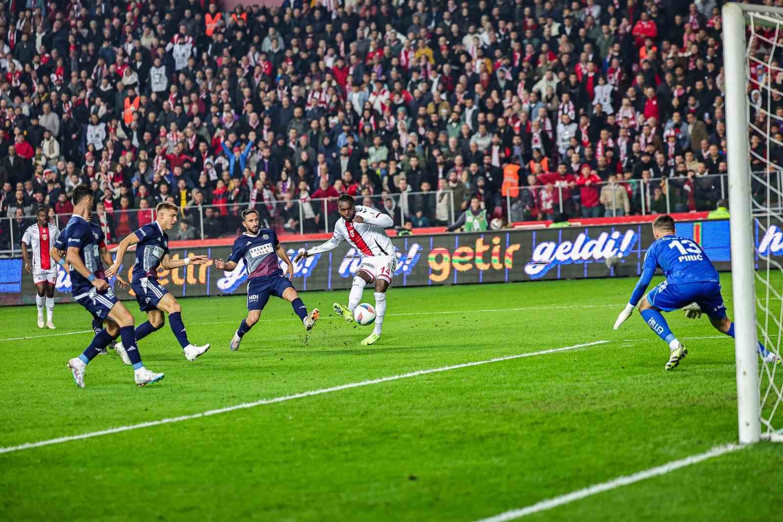 Trendyol Süper Lig: Samsunspor: 2 - Antalyaspor: 0 (Maç sonucu)
