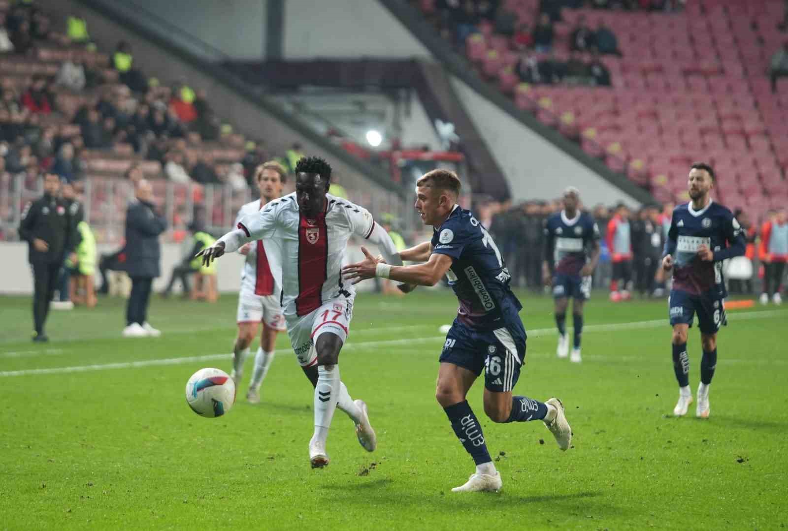 Trendyol Süper Lig: Samsunspor: 2 - Antalyaspor: 0 (Maç sonucu)
