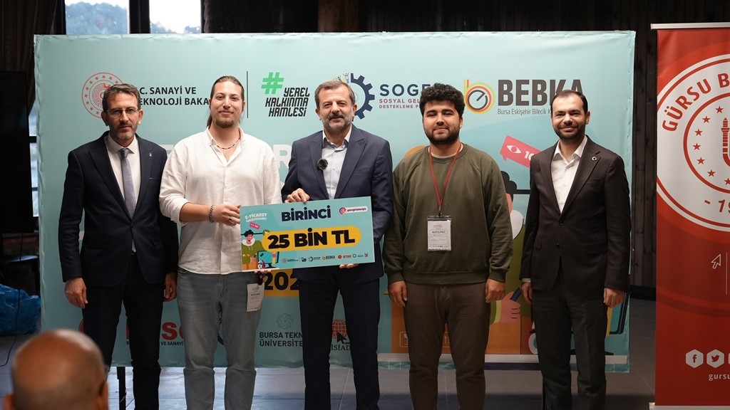 Bursa’nın ilk e-ticaret Hackathonu’na ev sahipliği yaptı
