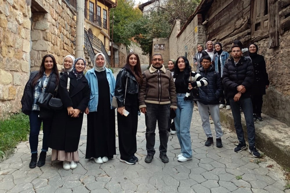 Üniversite öğrencileri, Kastamonu’yu gezerek tanıma imkanı buldu
