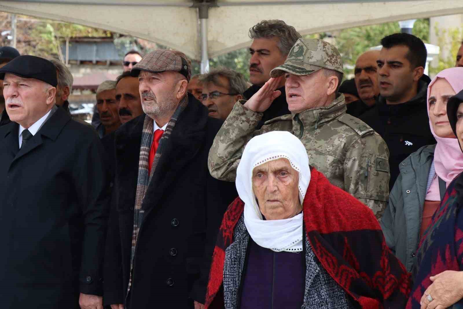 Şehit Yüzbaşı Burak Coşkun’un adı doğduğu köyde yaşatılacak
