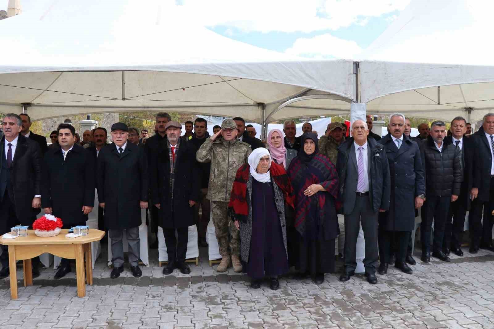 Şehit Yüzbaşı Burak Coşkun’un adı doğduğu köyde yaşatılacak
