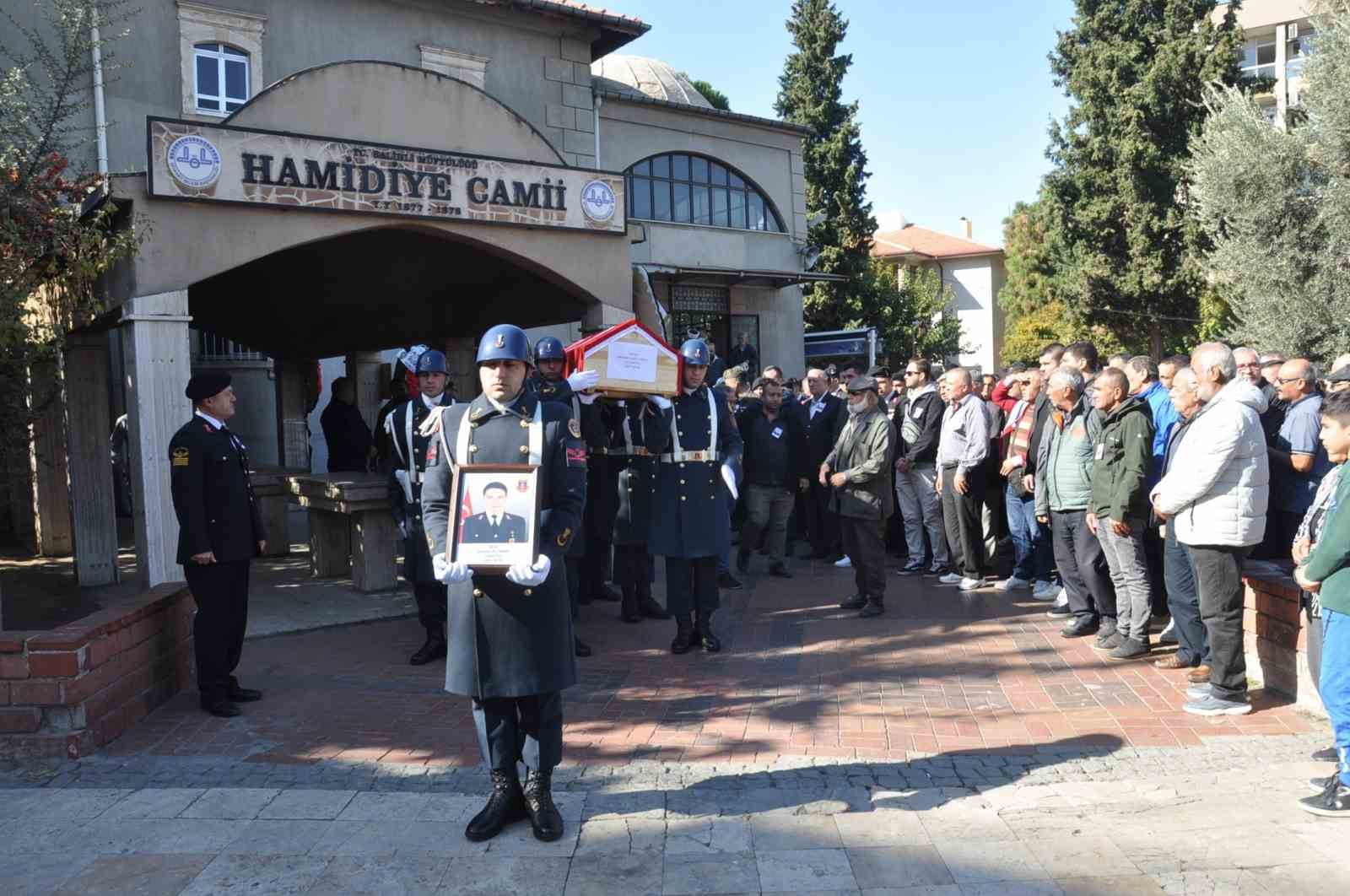 Manisa’da uzman çavuşa ‘yürek yakan’ veda
