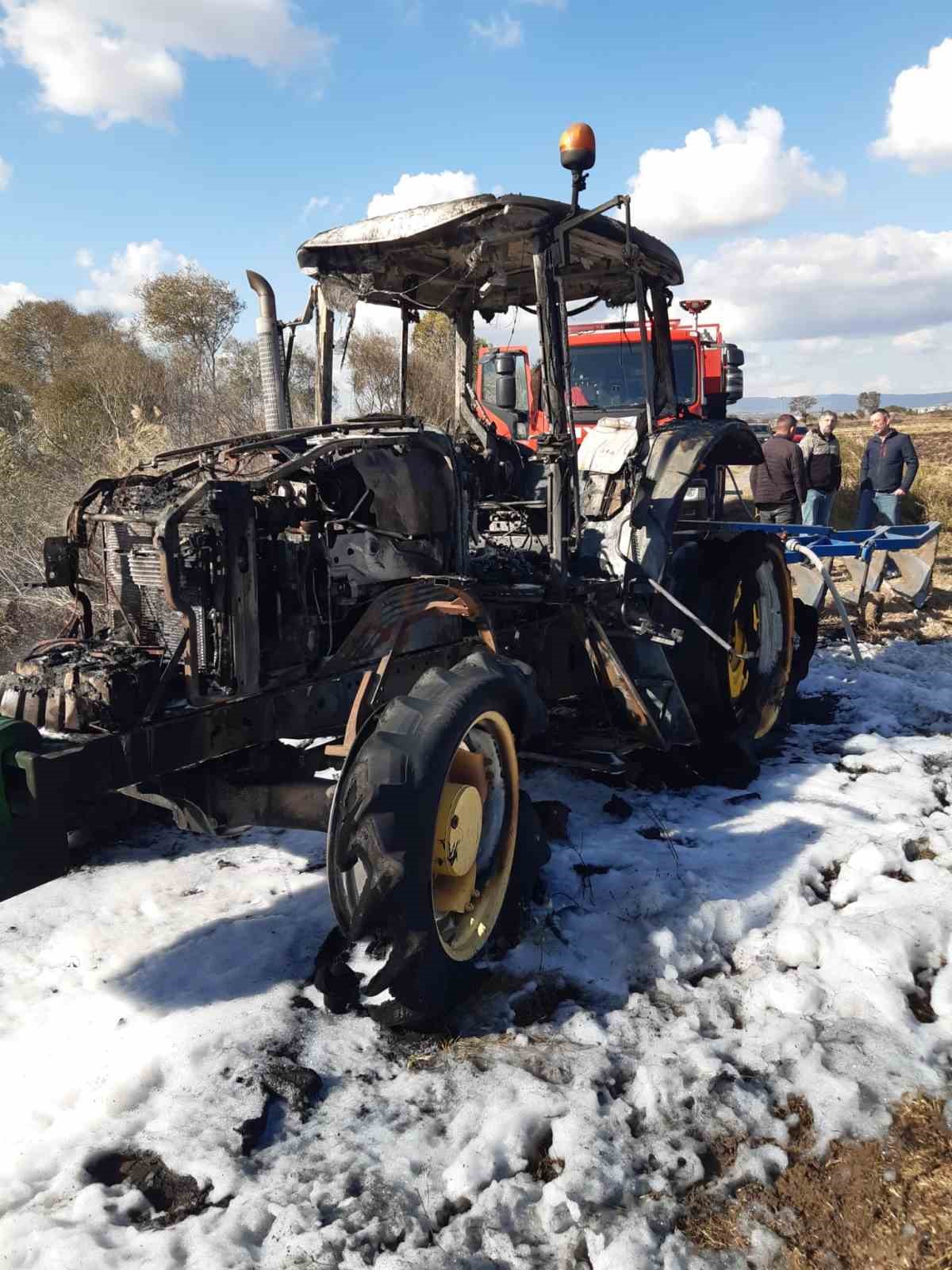 Gönen’de traktör yangını
