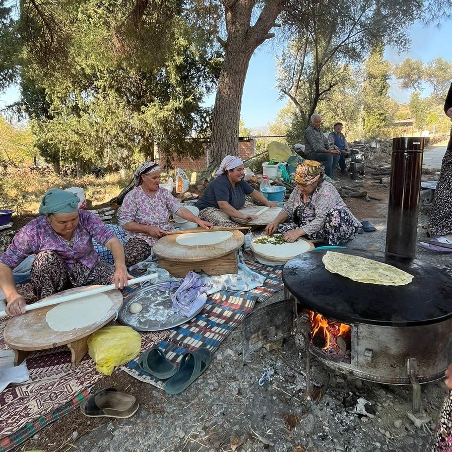 Hasköy’ün efe yürekli kadınları yağmur duasına çıktı
