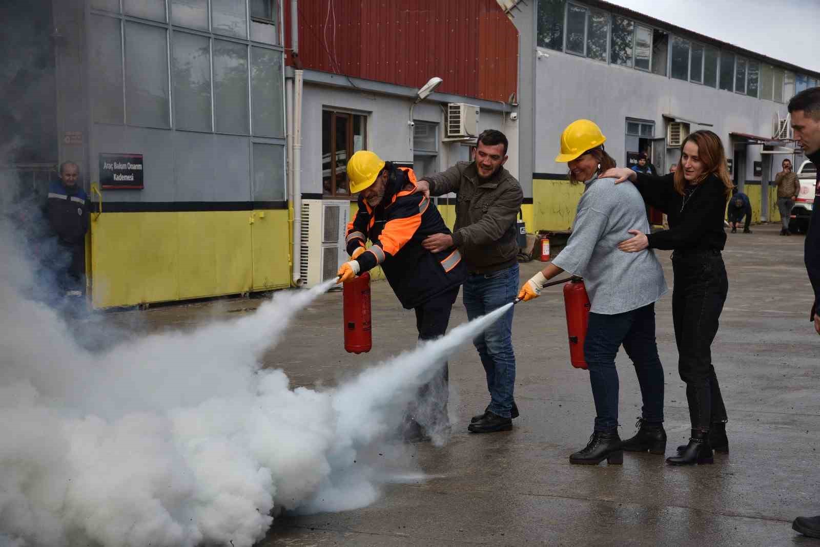 Atakum Belediyesi’nde yangın tatbikatı
