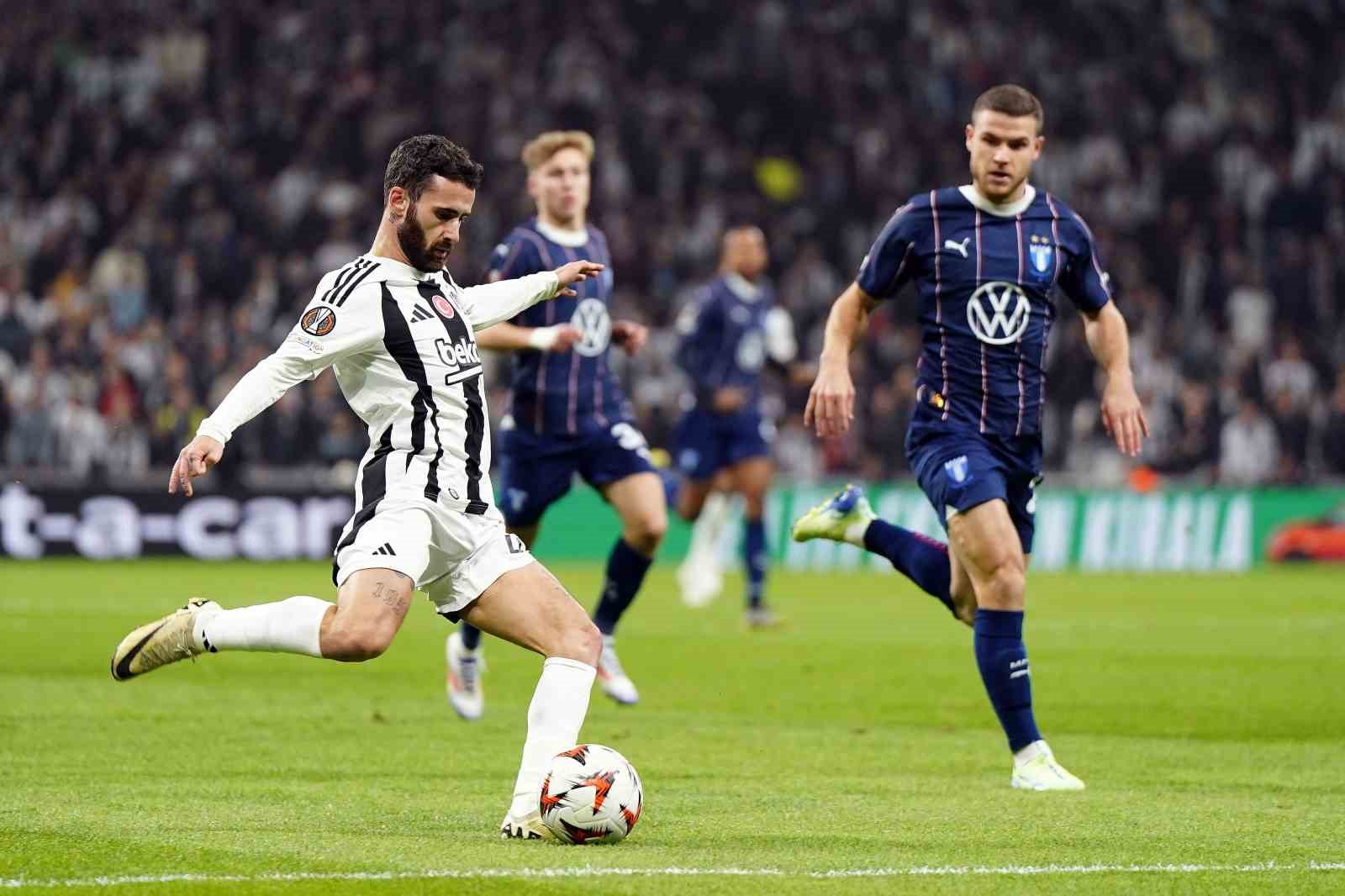 UEFA Avrupa Ligi: Beşiktaş: 0 - Malmö: 0 (Maç devam ediyor)
