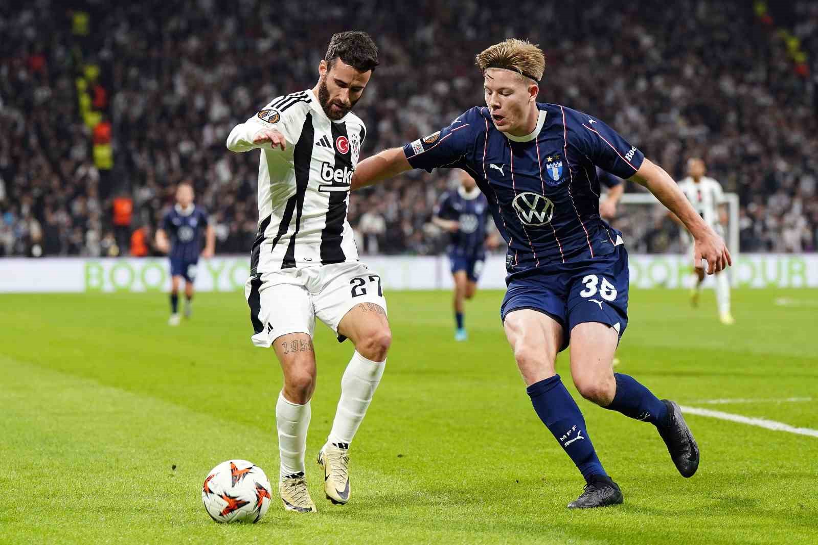 UEFA Avrupa Ligi: Beşiktaş: 0 - Malmö: 0 (İlk yarı)
