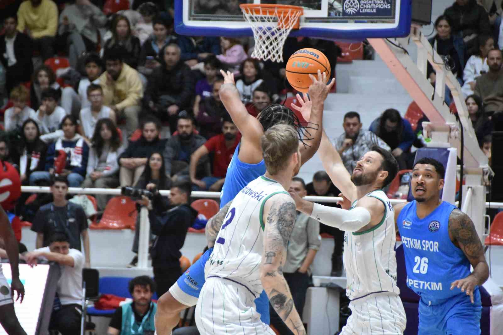 FIBA Şampiyonlar Ligi: Aliağa Petkimspor: 56 - Unicaja: 108
