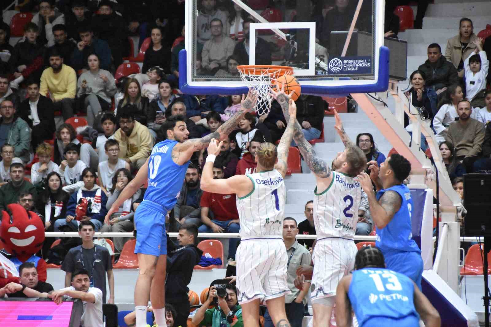 FIBA Şampiyonlar Ligi: Aliağa Petkimspor: 56 - Unicaja: 108
