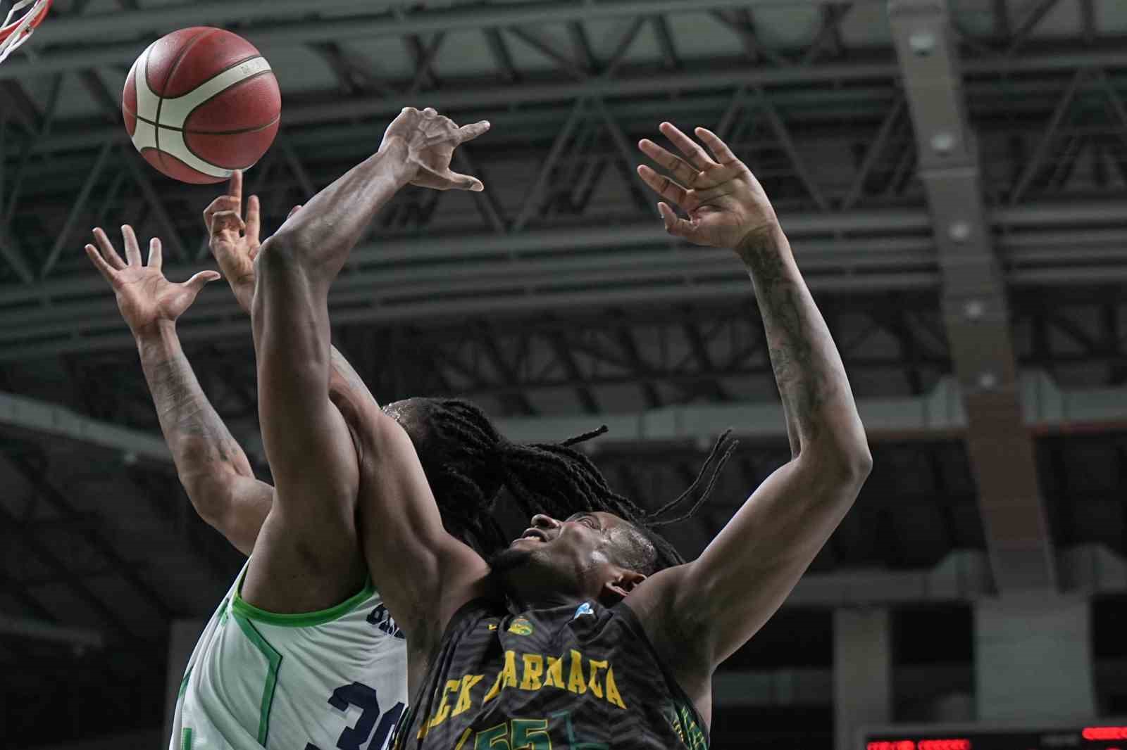 FIBA Europe Cup: Tofaş: 93 - Petrolina AEK: 61
