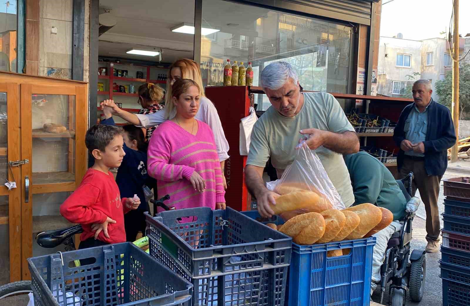 Mersin’de 4 liralık ekmek ’kapış kapış’ gidiyor
