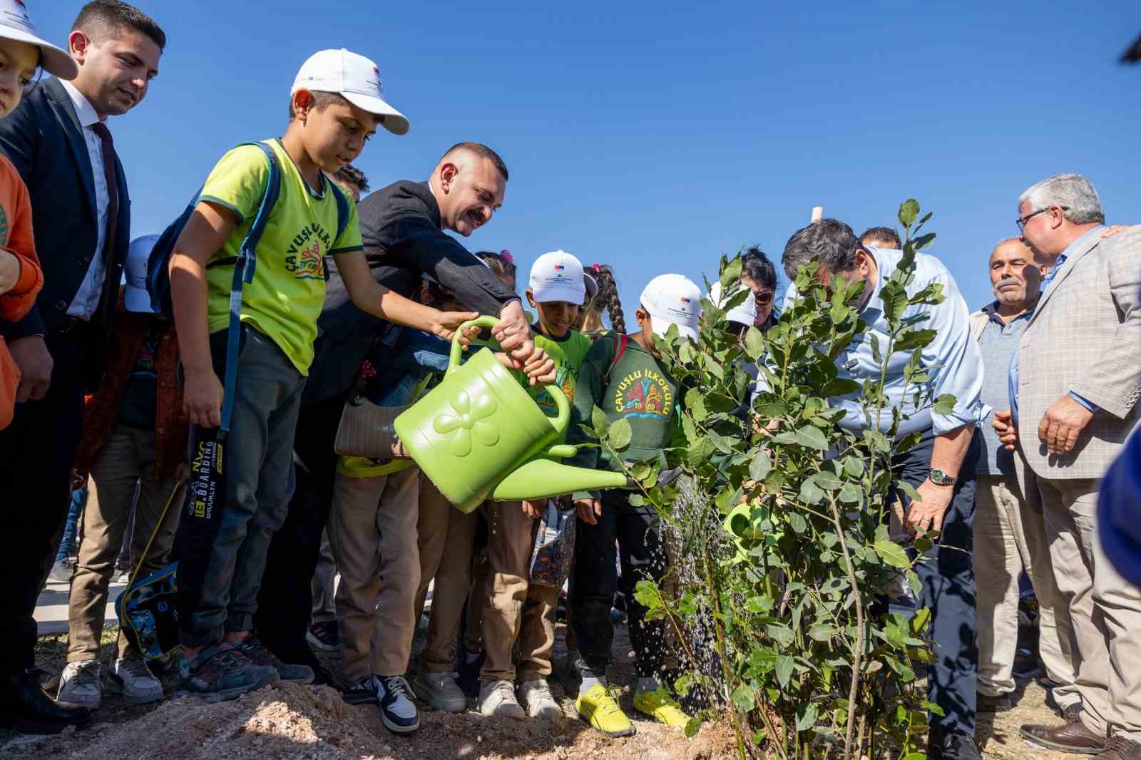 Mersin’de 30 dönümlük ’Defne Koruluğu’ oluşturuluyor
