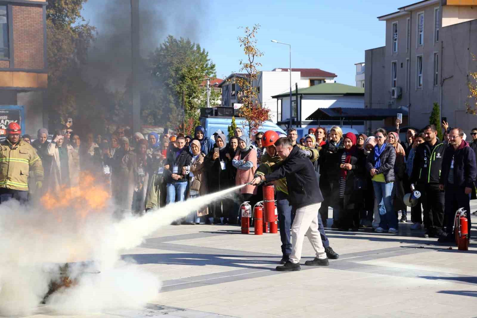 Başiskele’de afetlere hazırlık eğitimi
