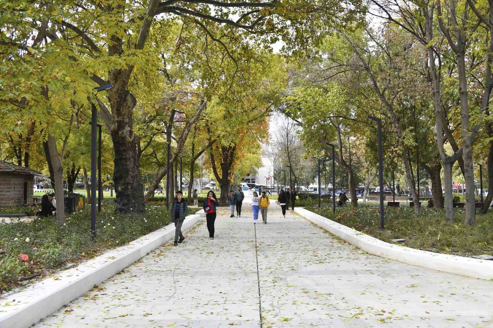 Güvenpark modern yüzüyle Ankaralılarla yeniden buluştu
