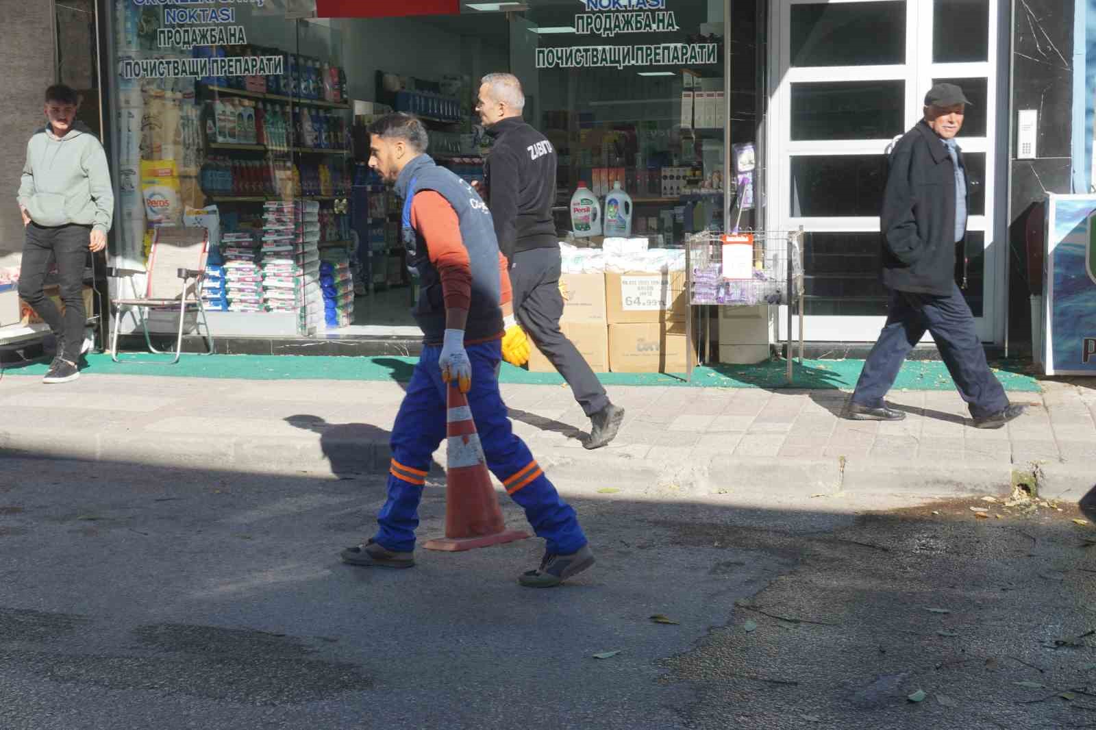 Edirne’de polis ve zabıta ekiplerinden duba uygulaması
