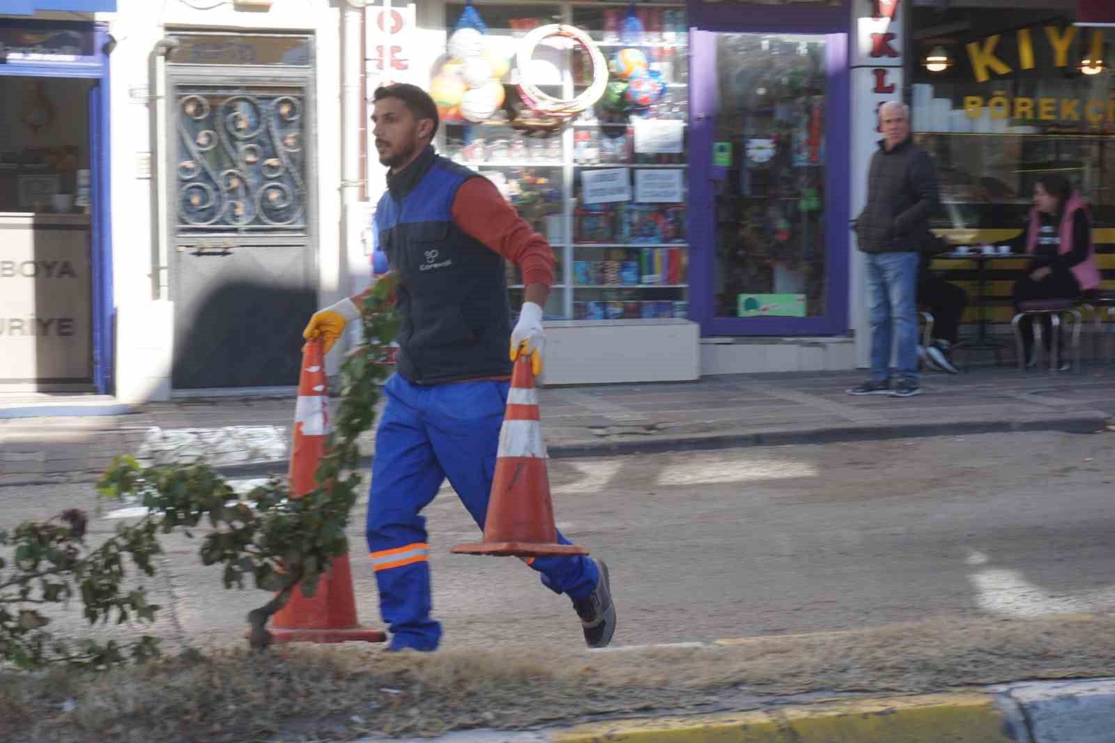 Edirne’de polis ve zabıta ekiplerinden duba uygulaması
