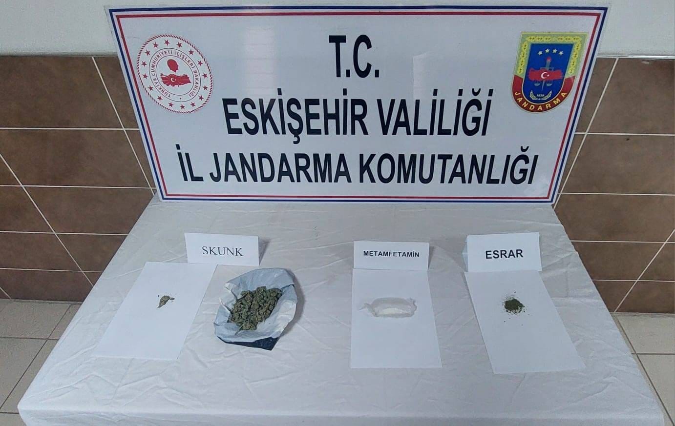 Jandarma ekiplerinden torbacı operasyonu
