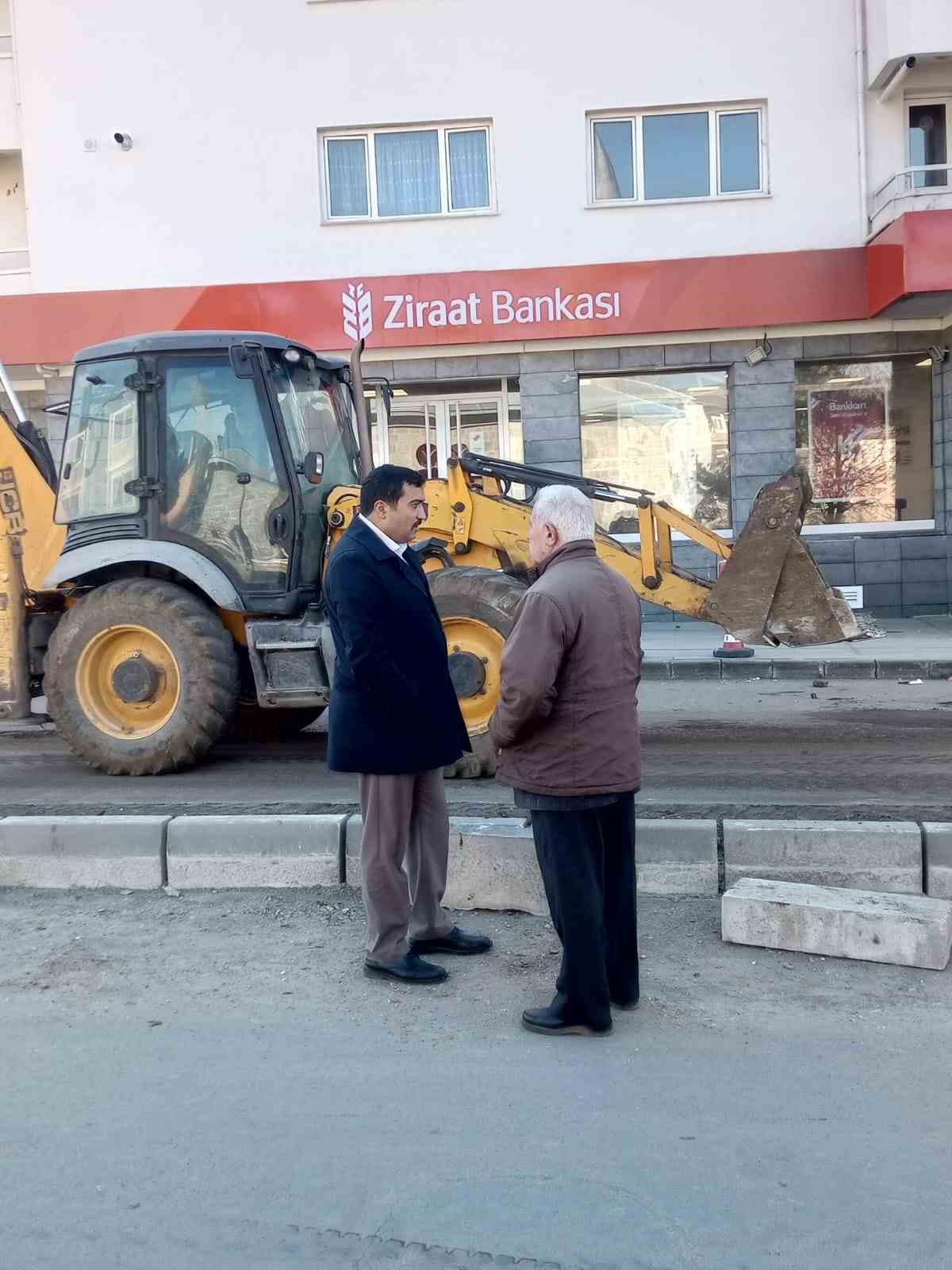 Sarıkamış’ta aydınlatma çalışmaları
