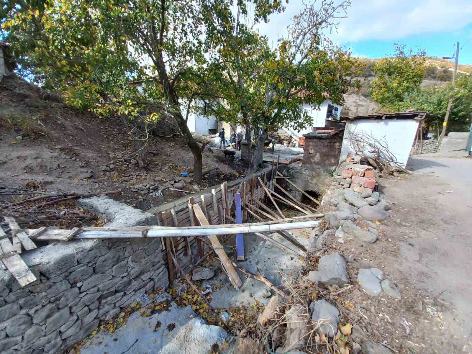 İvrindi’de yol, altyapı ve bakım çalışmalarında büyük adım
