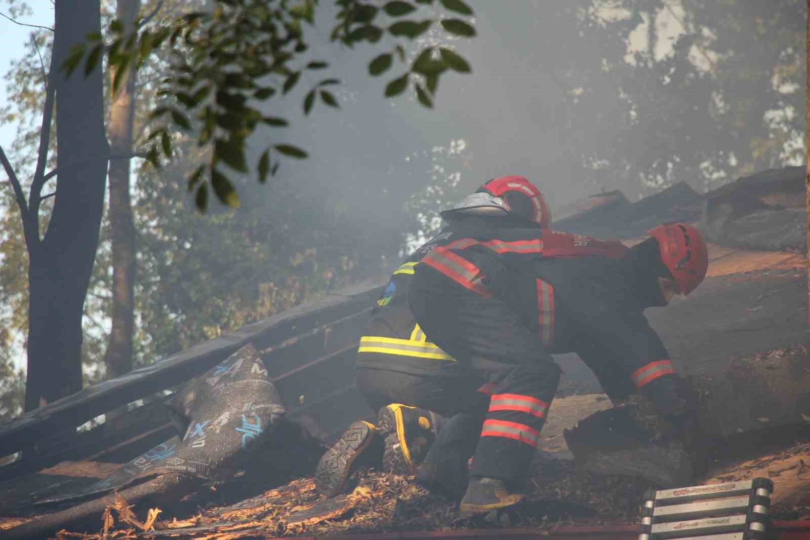 Mesire alanındaki mutfak alev alev yandı
