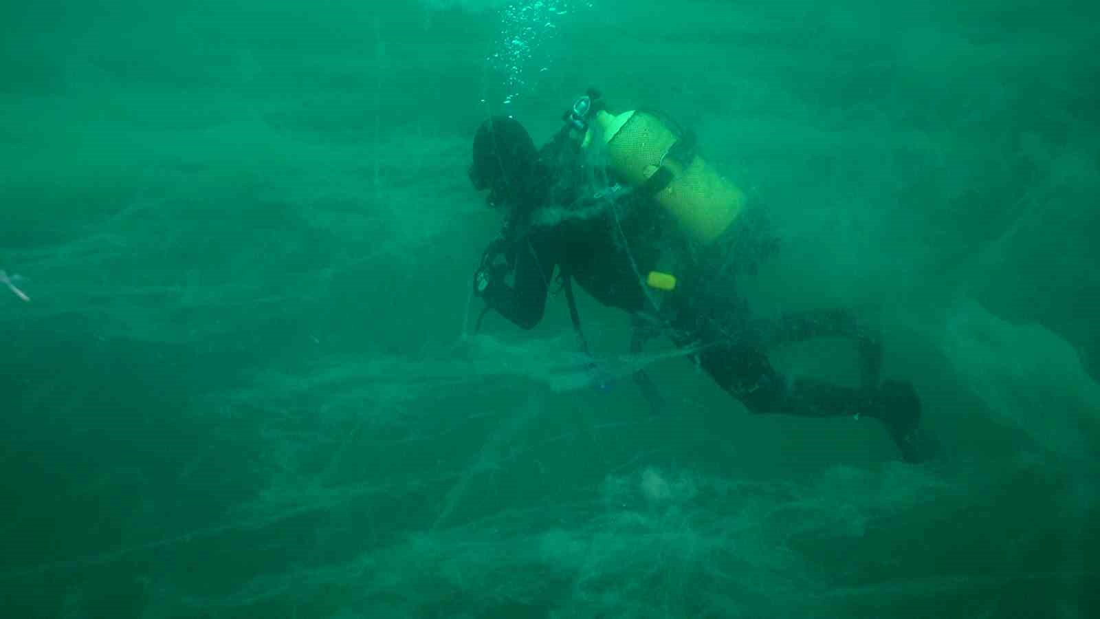 Güney Marmara’da müsilaj yayılıyor, yüzeye 5 metre kaldı...Balıkçılar zor durumda
