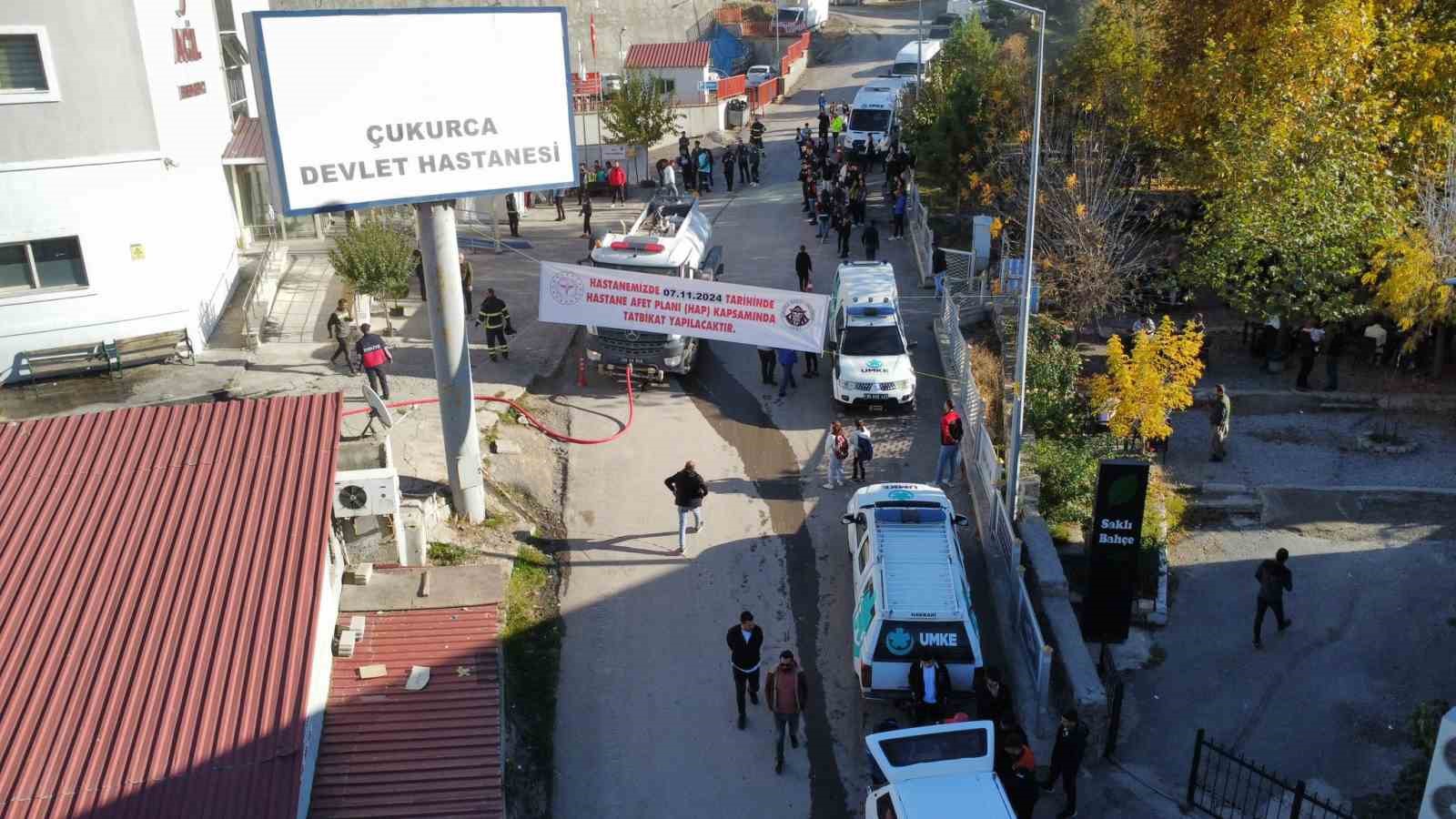 Çukurca’da deprem, yangın ve tahliye tadilatı düzenlendi
